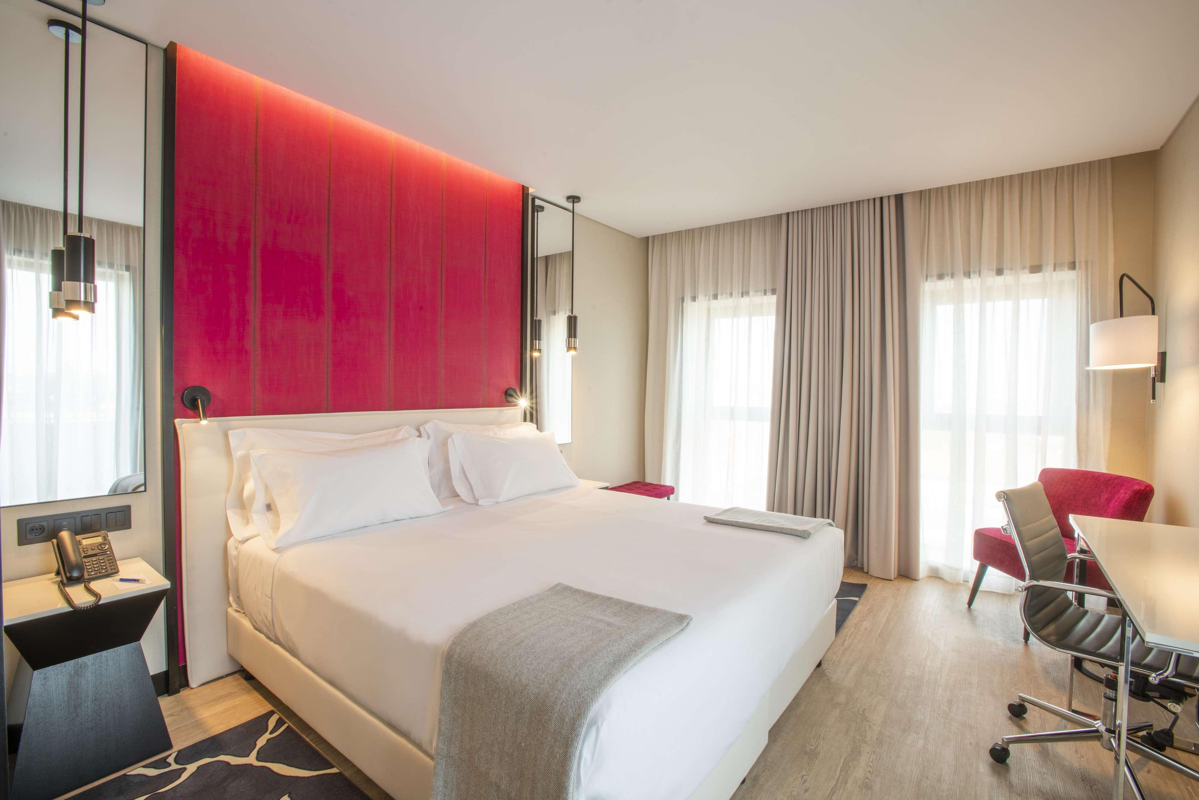 Hotel Nh Jardim Porto